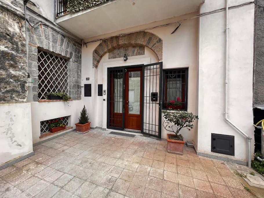 Appartamento A Casa Di Ty Caserta Esterno foto