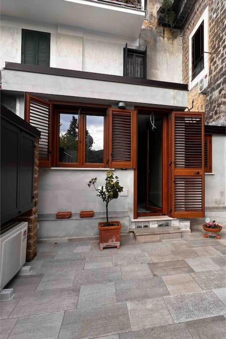 Appartamento A Casa Di Ty Caserta Esterno foto